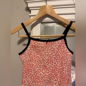 Hot pink Brandy Melville crop top!